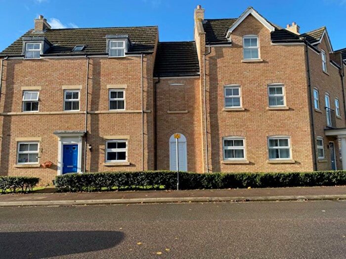 1 Bedroom Apartment To Rent In Appledore Road, Bedford, MK40