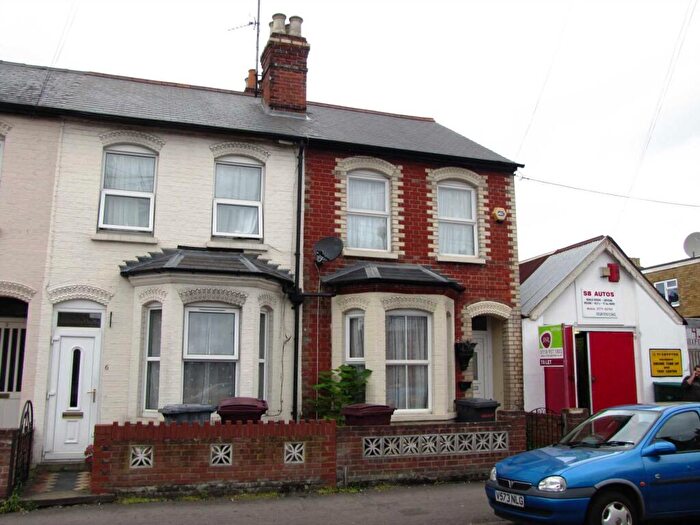 3 Bedroom Terraced House To Rent In Belmont Road, Reading, RG30
