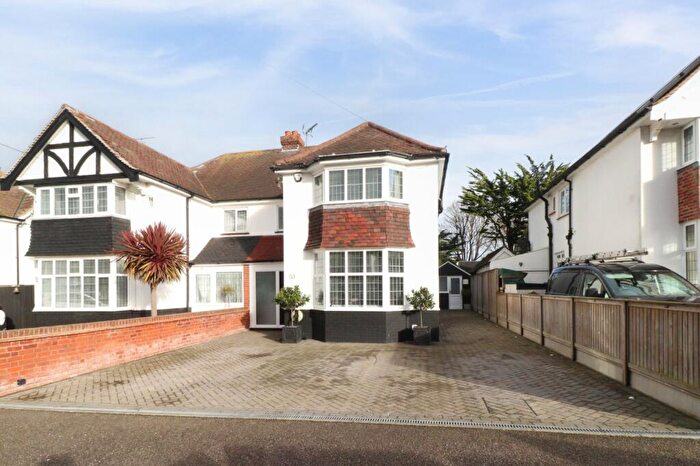 3 Bedroom Semi Detached House For Sale In Foreland Avenue, Margate, CT9