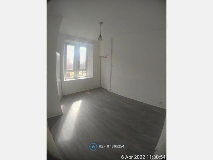 2 Bedroom Flat To Rent In Copland Road, Glasgow, G51