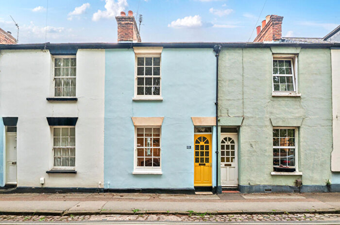 2 Bedroom Terraced House For Sale In East Street, Osney Island, Oxford, OX2