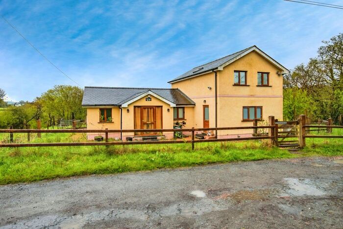 3 Bedroom Detached House For Sale In Felinfach, Lampeter, Ceredigion, SA48