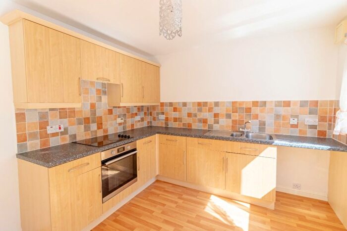 3 Bedroom Flat To Rent In Chapel Street, Montrose, DD10