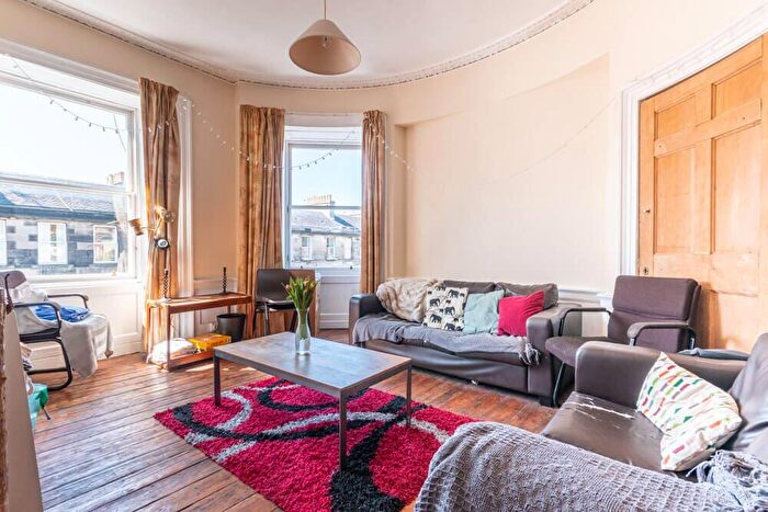 5 Bedroom Flat To Rent In L Rankeillor Street, Edinburgh, EH8
