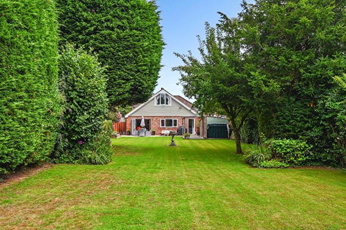 5 Bedroom Detached House For Sale In Kingsford Street, Mersham, TN25