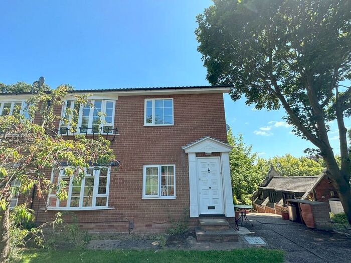 2 Bedroom Maisonette To Rent In Mapperly Park Nottingham, NG3