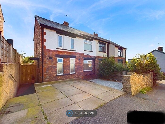 3 Bedroom Semi Detached House To Rent In Brookfield Lane, Macclesfield, SK11