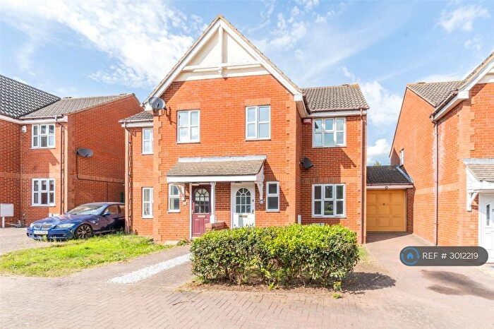 3 Bedroom Semi-Detached House To Rent In Gunver Lane, Milton Keynes, MK4
