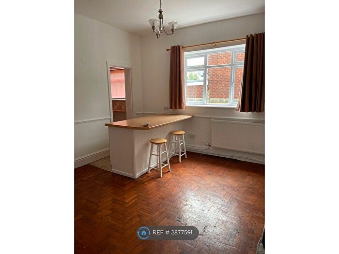 1 Bedroom Flat To Rent In Newton Lane, Chester, CH2