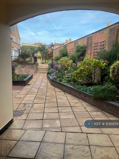 1 Bedroom Terraced House To Rent In St. Peters Court, Stamford, PE9