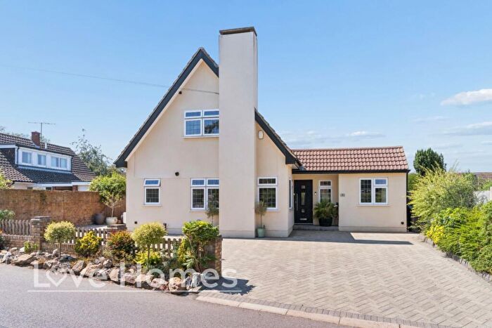 4 Bedroom Detached House For Sale In Shillington Road, Meppershall, SG17