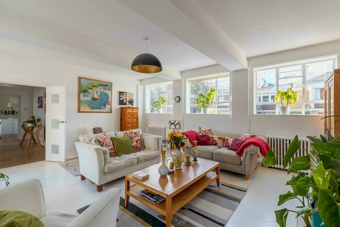 4 Bedroom House To Rent In Cathcart Road, Chelsea, SW10