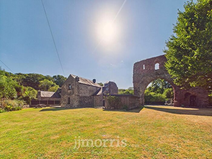 3 Bedroom Detached House For Sale In Lower Priory, Milford Haven, SA73