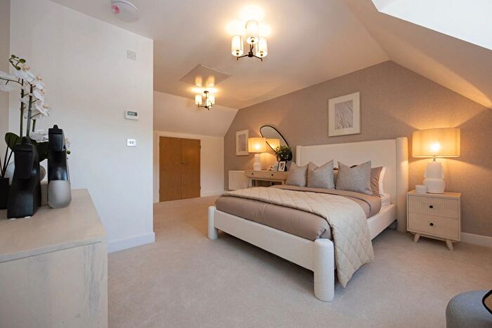 4 Bedroom Semi-Detached House For Sale In Parr Avenue, Whiston, L35