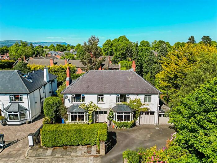 6 Bedroom Detached House For Sale In Shrewsbury Drive, Belfast, BT9
