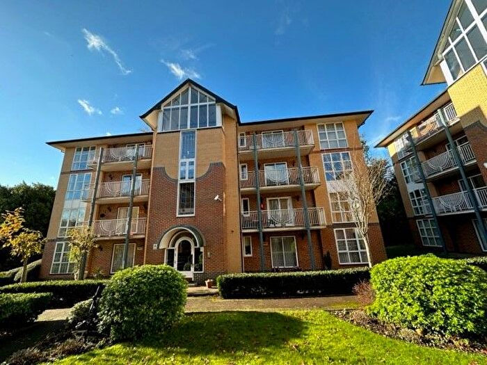 2 Bedroom Flat To Rent In Westwood Road, Southampton, SO17