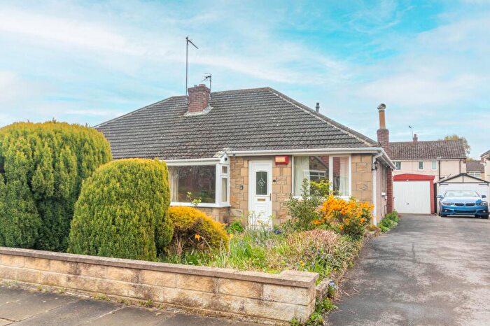 2 Bedroom Bungalow For Sale In Beckfield Road, Bingley, West Yorkshire, BD16