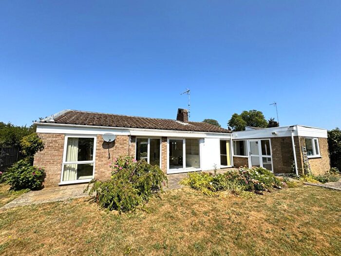 3 Bedroom Detached Bungalow For Sale In Fairgreen - Detached, Bedroom Open Plan Bungalow, PE32