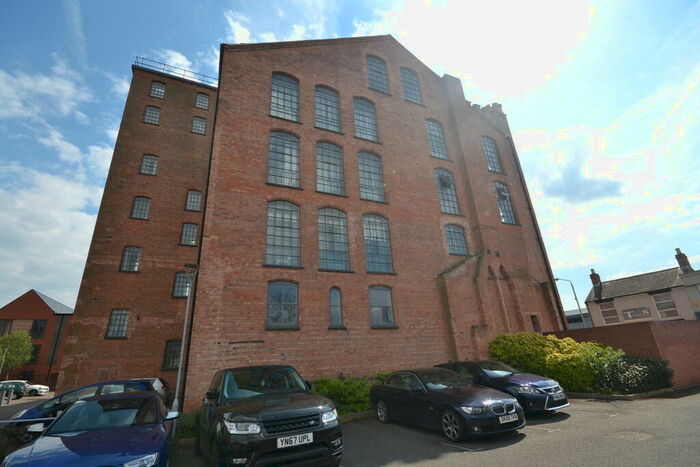 2 Bedroom Apartment To Rent In The Lace Mill, Beeston, NG9
