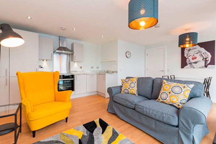 3 Bedroom Penthouse To Rent In Block C, Victoria Riverside, Atkinson Street, Leeds, LS10