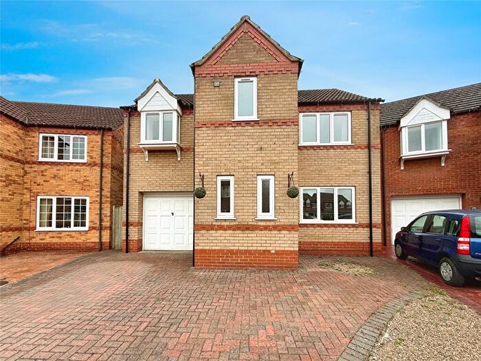 3 Bedroom Detached House To Rent In Mallory Close, Lincoln, Lincolnshire, LN6