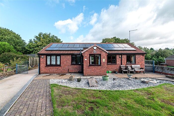 3 Bedroom Bungalow For Sale In Hill Street, Ripley, Derbyshire, DE5