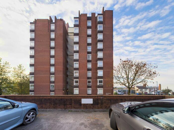 2 Bedroom Flat To Rent In Brookfield Court, Union Street, Hanley, ST1