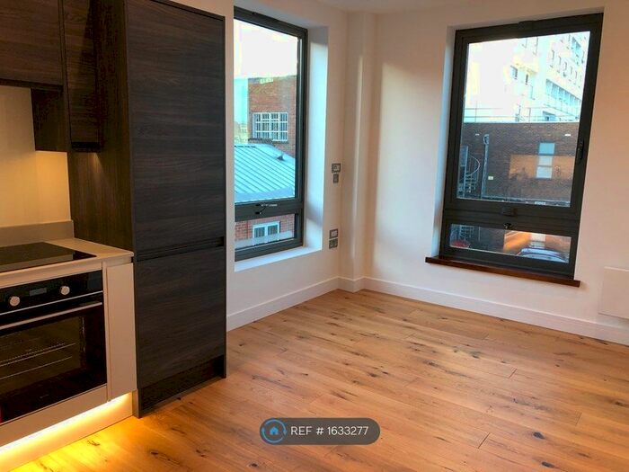 1 Bedroom Flat To Rent In The Ring, Bracknell, RG12