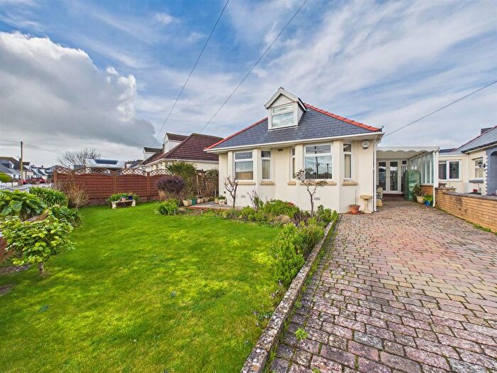 2 Bedroom Detached Bungalow For Sale In Springfield Avenue, Porthcawl, CF36