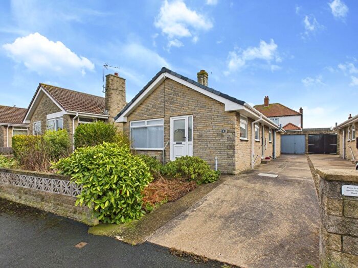 3 Bedroom Detached Bungalow For Sale In Fairfield Road, Staithes, Saltburn-By-The-Sea, TS13