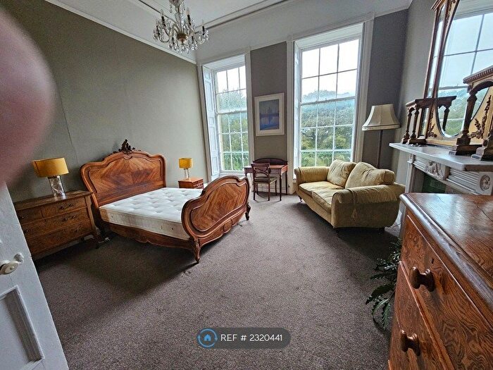 2 Bedroom Flat To Rent In Clifton, Bristol, BS8