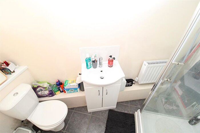 1 Bedroom Semi-Detached House To Rent In Wood Road Treforest, Pontypridd, CF37