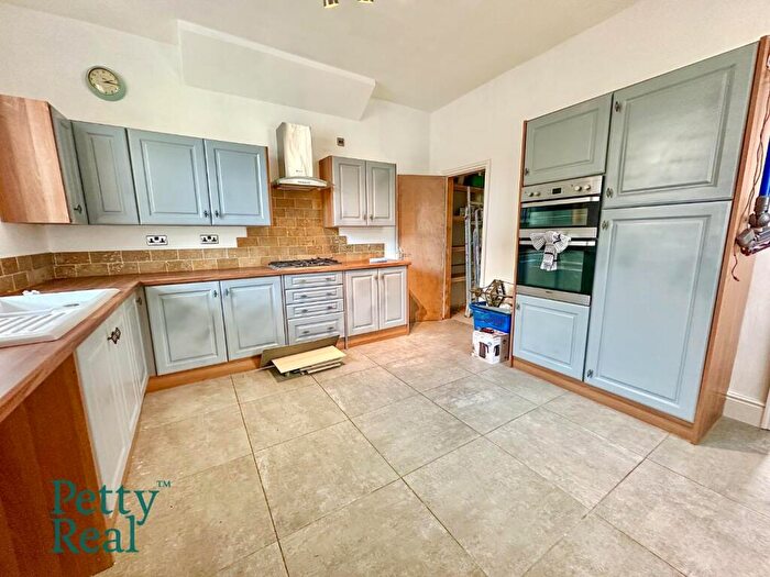 2 Bedroom End Of Terrace House For Sale In Essex Street, Colne, BB8