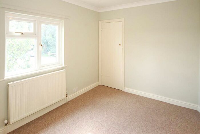 2 Bedroom Semi-Detached House For Sale In Dullingham Road, Newmarket, CB8