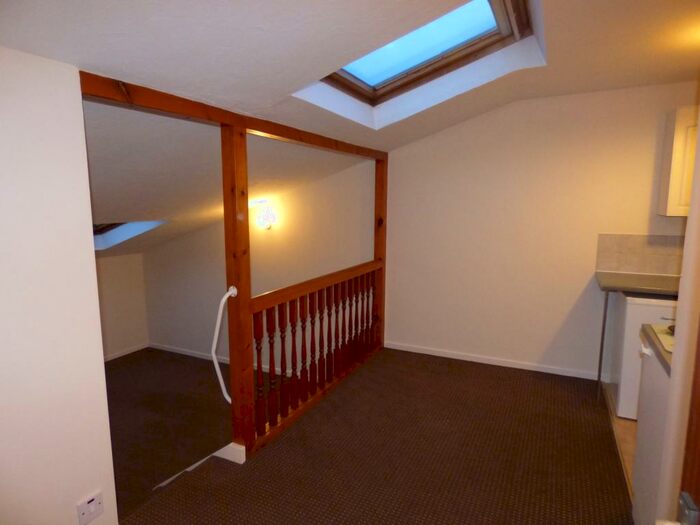 1 Bedroom Maisonette To Rent In Manor Parade, Brightlingsea, CO7