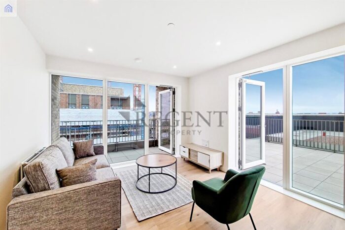 1 Bedroom Apartment To Rent In Beeley Mansions, Clarendon, N8