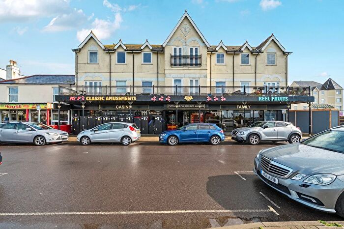 2 Bedroom Flat For Sale In Waterloo Court, Norfolk Street, Bognor Regis, PO21