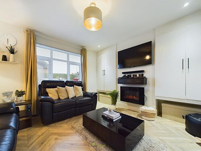 3 Bedroom Terraced House For Sale In Euston Road, Southsea, PO4
