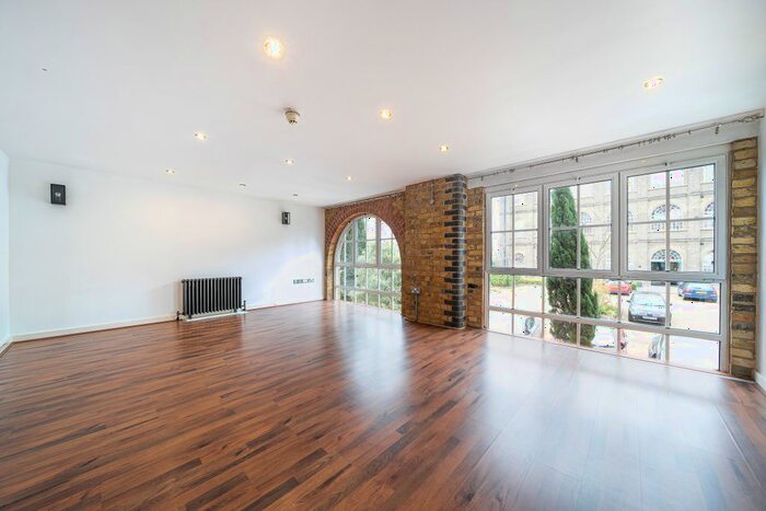 2 Bedroom Flat To Rent In Building, Marlborough Road, Royal Arsenal, SE18