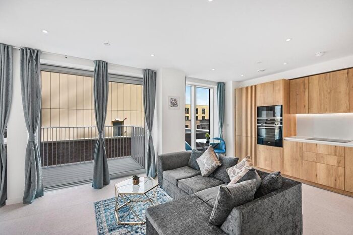 1 Bedroom Apartment To Rent In Jacquard Point, London, E1