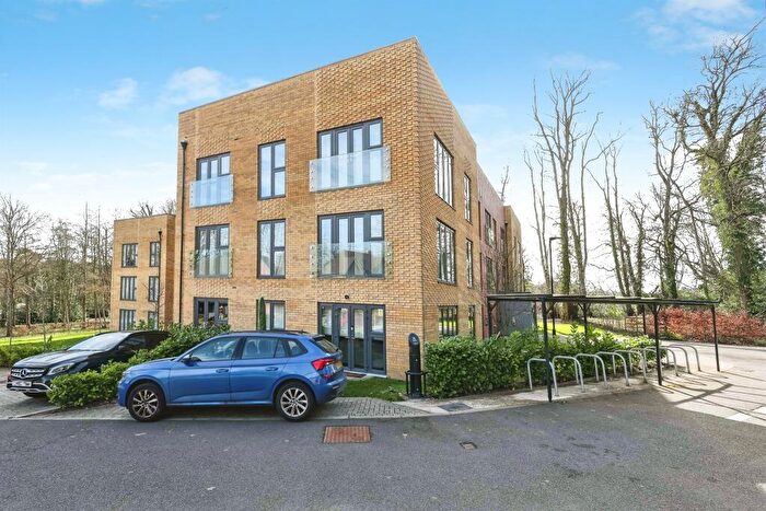 2 Bedroom Apartment For Sale In New House Farm Drive, Northfield, Birmingham, B31