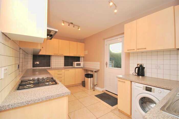 3 Bedroom Terraced House To Rent In Sunray Avenue, London, SE24