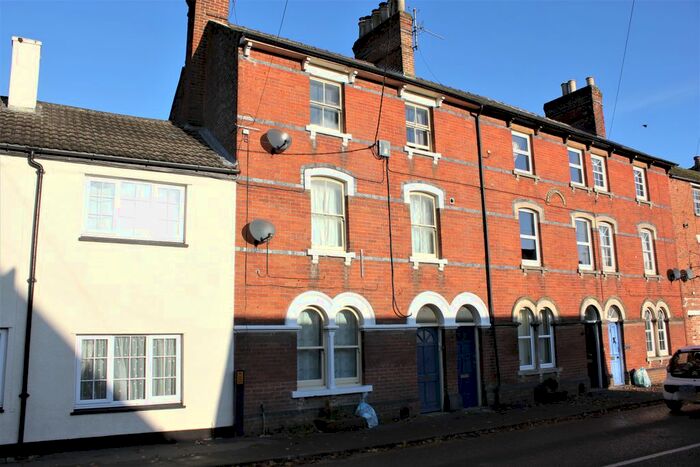 1 Bedroom Flat To Rent In Cricklade Road, Swindon, SN6