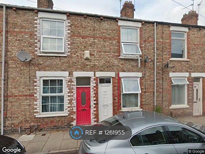 2 Bedroom Terraced House To Rent In Kitchener Street, York, YO31