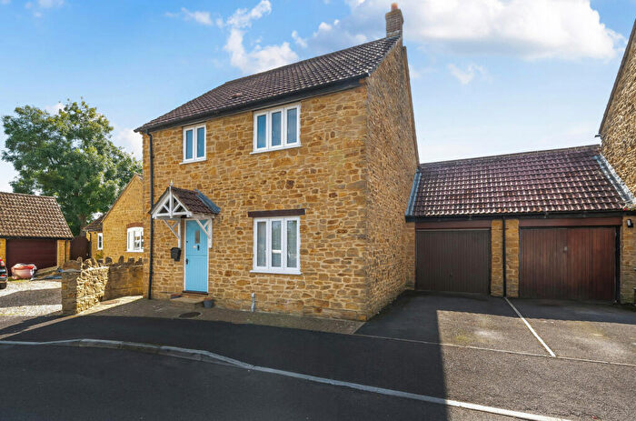 3 Bedroom House For Sale In Forts Orchard, Chilthorne Domer, Yeovil, Somerset, BA22