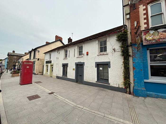 2 Bedroom Town House For Sale In Sycamore Street, Newcastle Emlyn, SA38