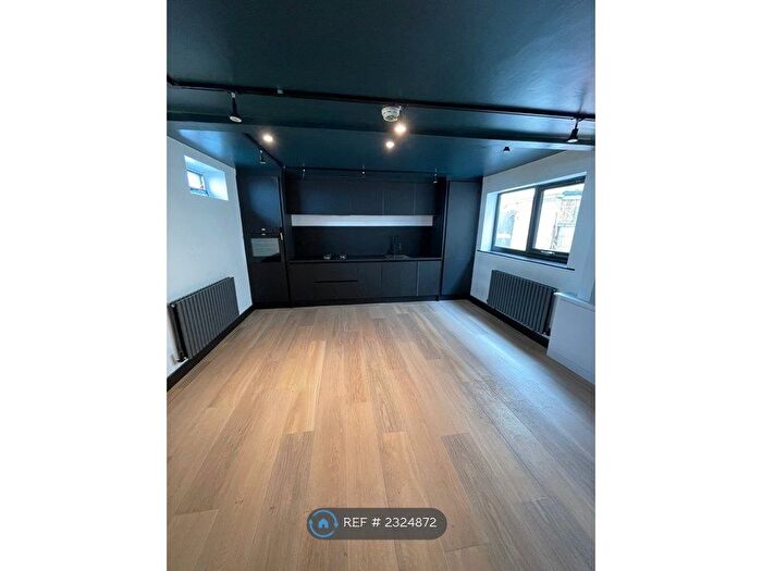 4 Bedroom Terraced House To Rent In Promenade, Blackpool, FY1