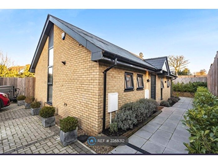 2 Bedroom Bungalow To Rent In Northcote Road, Sidcup, DA14