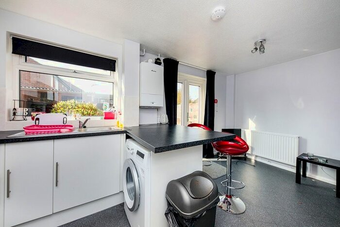 3 Bedroom End Of Terrace House To Rent In Bishops Way, Canterbury, Kent, CT2