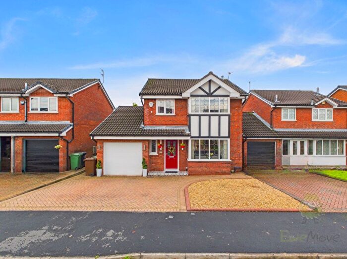 4 Bedroom Detached House For Sale In Berryfold Way, Tyldesley, Manchester, Greater Manchester, M29